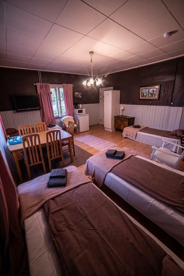Arctic Guesthouse & Igloos Ranua Ngoại thất bức ảnh